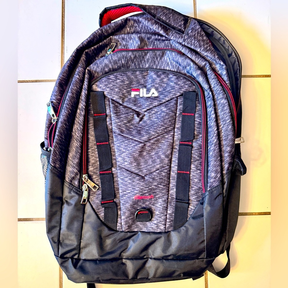 NEW! QUALITY DESIGNER FILA LARGE BACKPACK with DIVIDER COMPARTMENTS